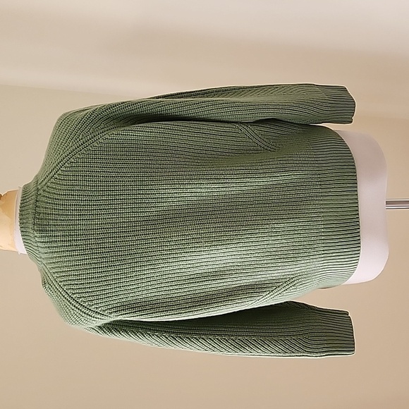 New! Demylee NY small sage green mindy cashmere cardigan . - Picture 5 of 13